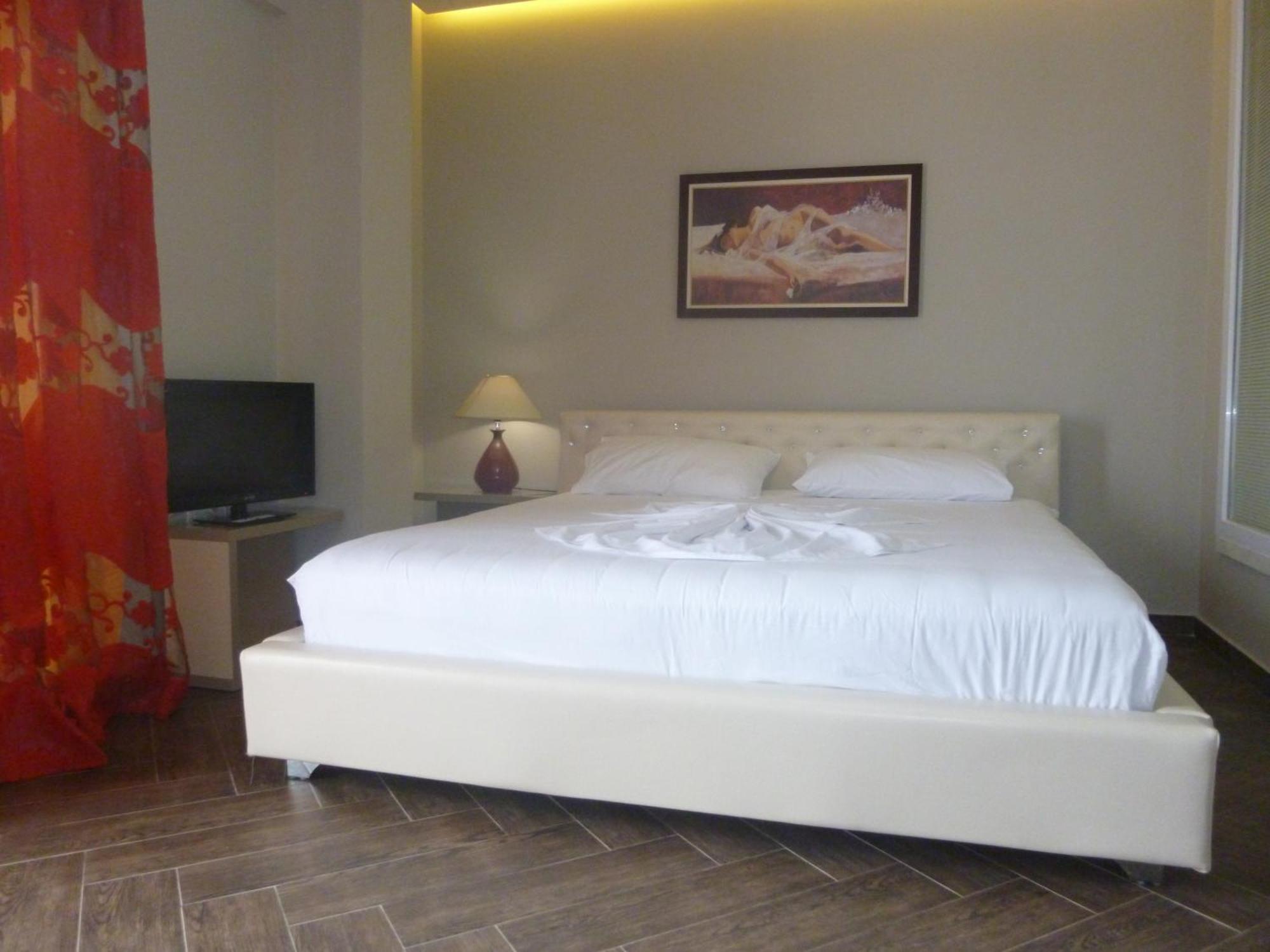 Zverneci Villamaria Hotel מראה חיצוני תמונה