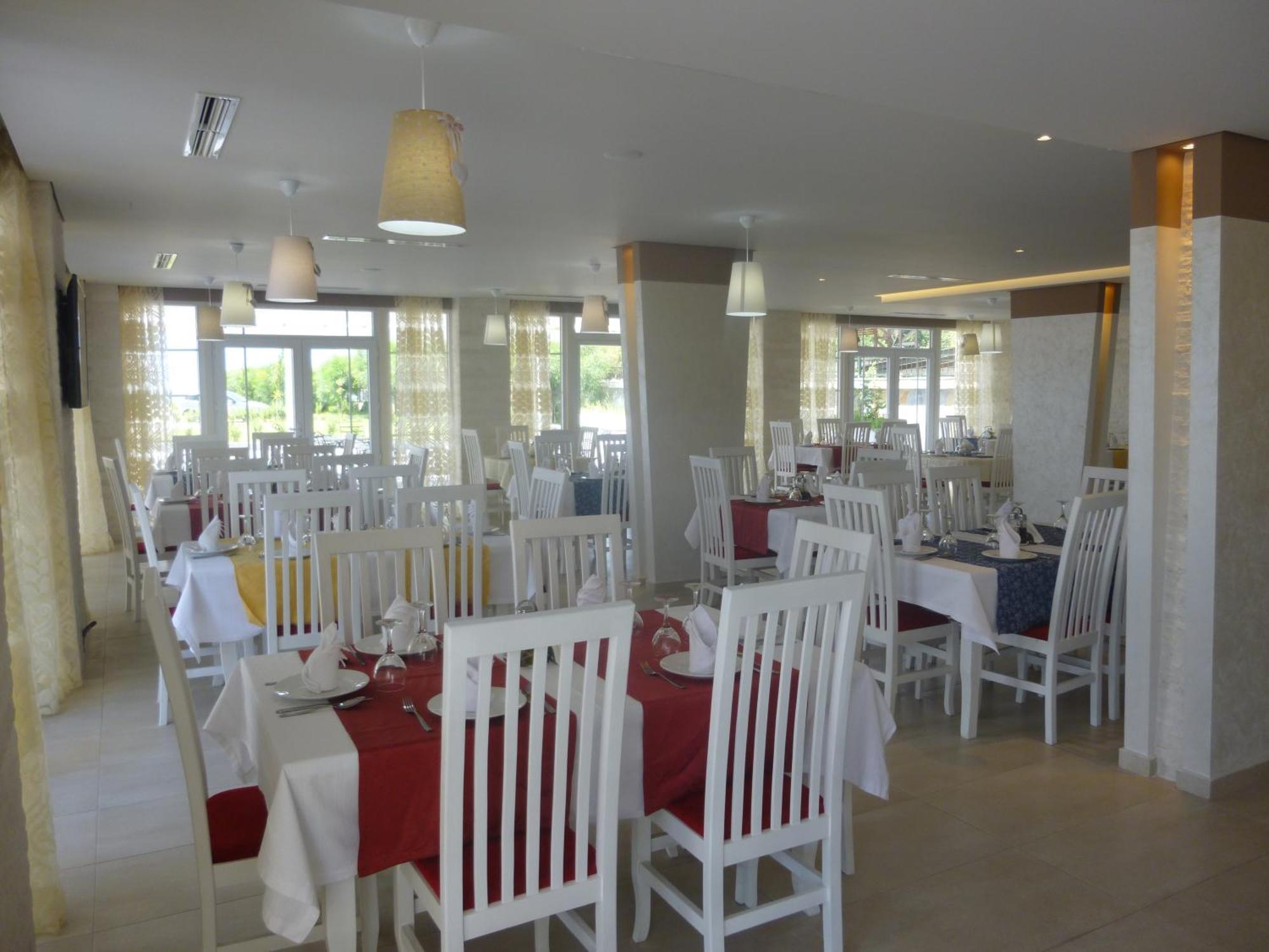 Zverneci Villamaria Hotel מראה חיצוני תמונה