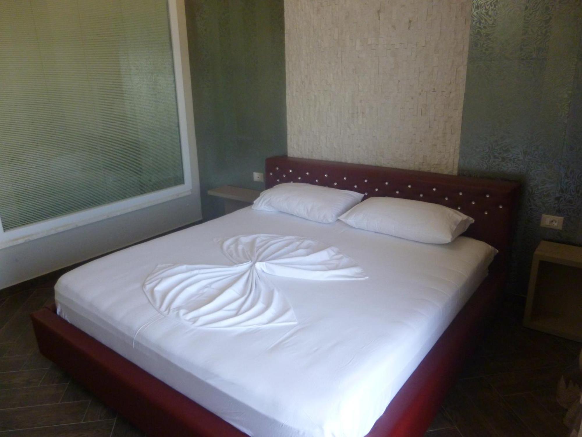 Zverneci Villamaria Hotel מראה חיצוני תמונה