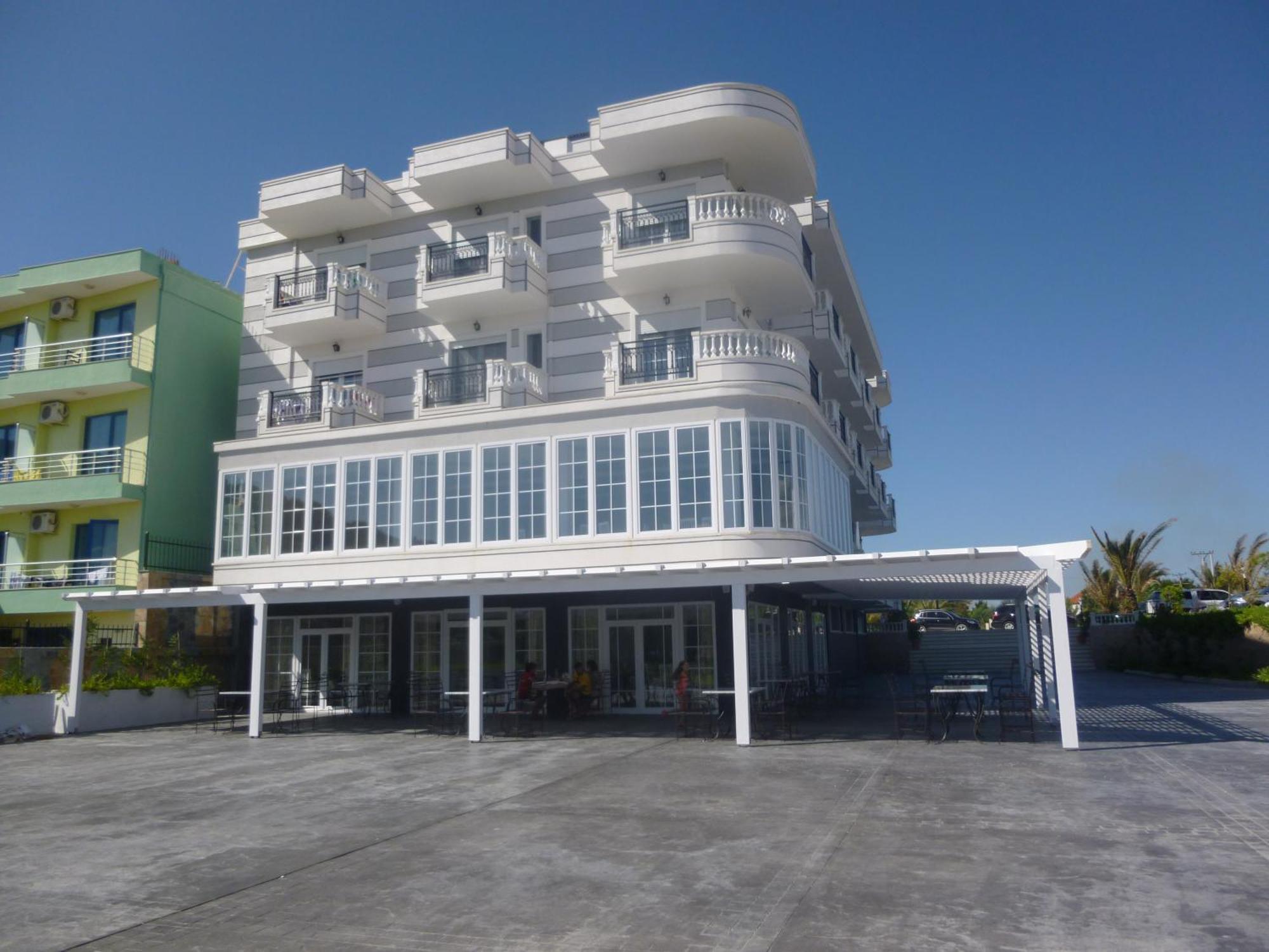 Zverneci Villamaria Hotel מראה חיצוני תמונה