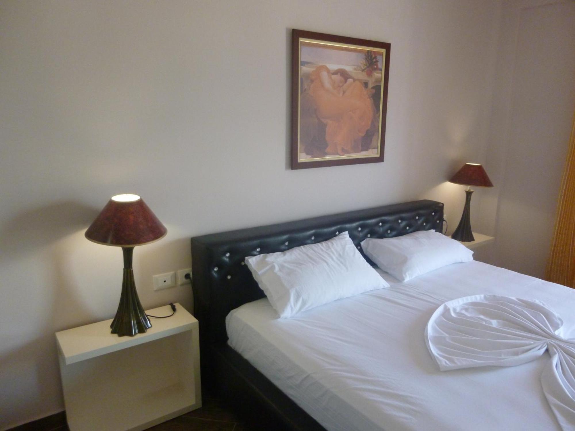 Zverneci Villamaria Hotel מראה חיצוני תמונה