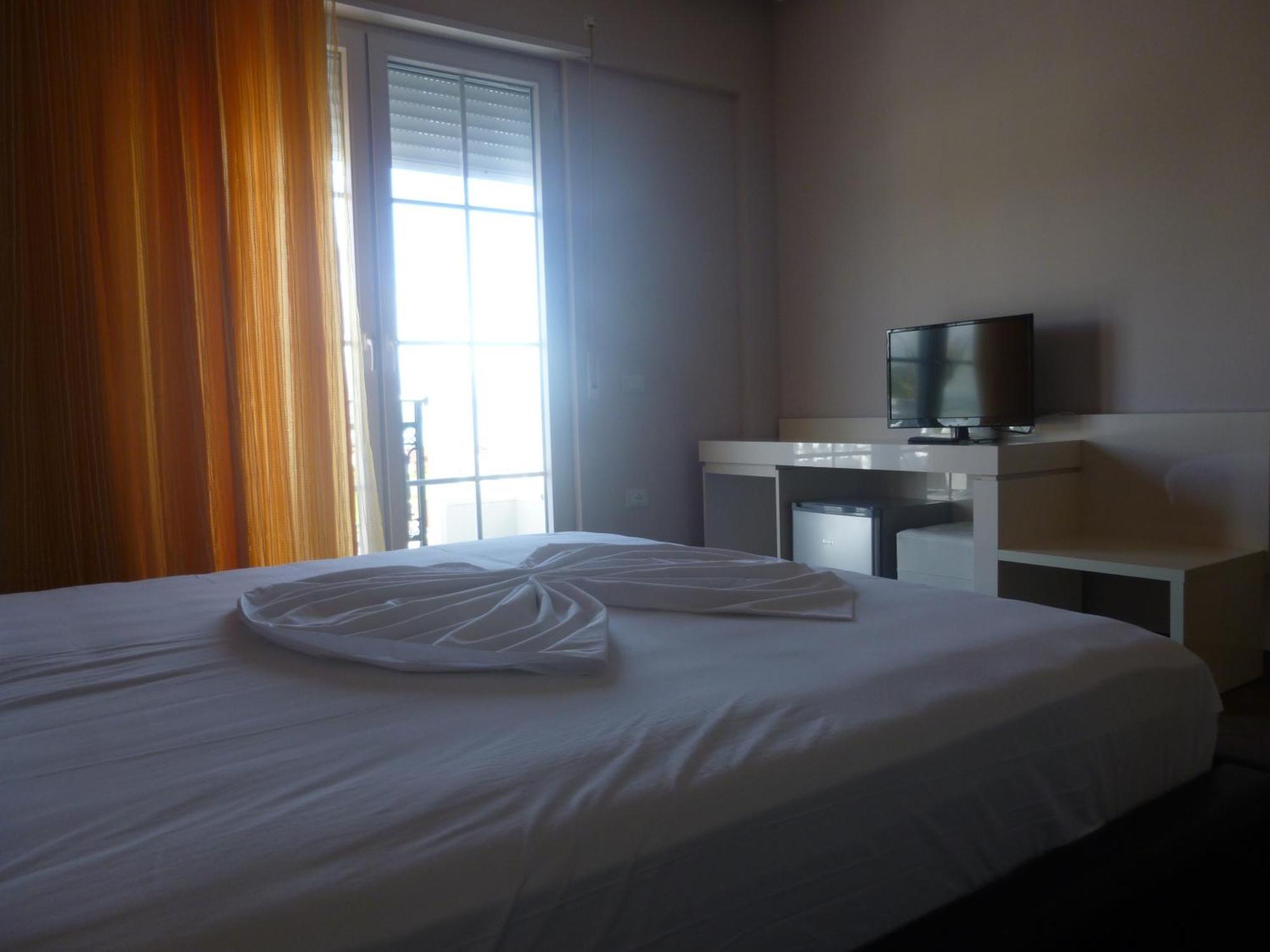 Zverneci Villamaria Hotel מראה חיצוני תמונה